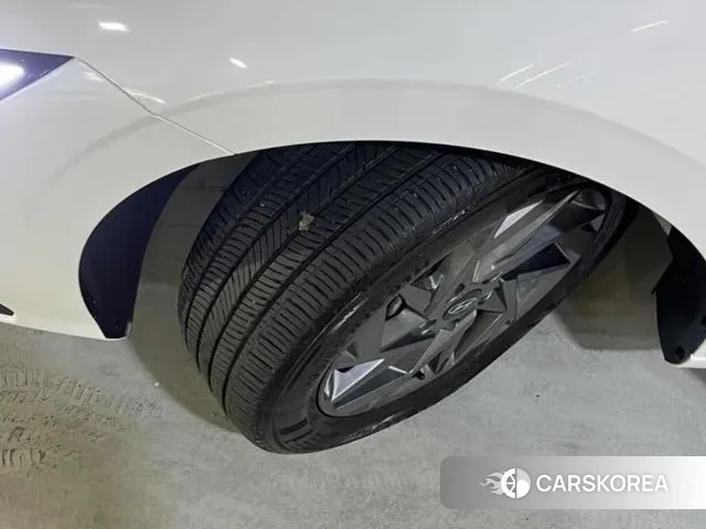 Hyundai The New Avante (CN7) id 3502951 из Кореи 8