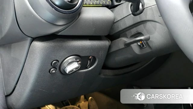 Mini Cooper Electric id 4316242 из Кореи 8