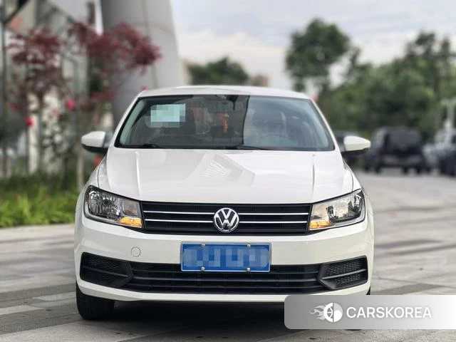 Volkswagen Santana id 4279115 из Китая 8