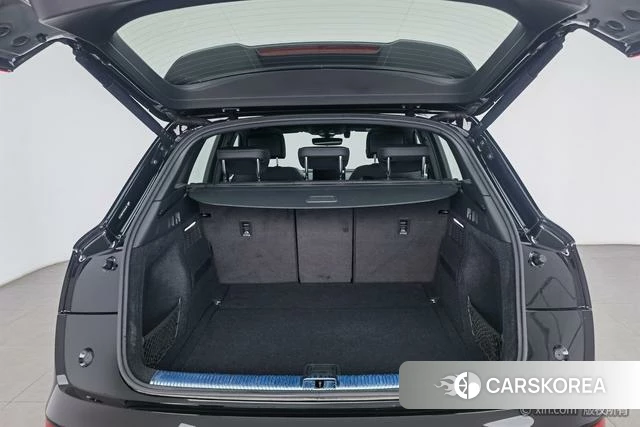 Audi Q5L id 4301159 из Китая 8