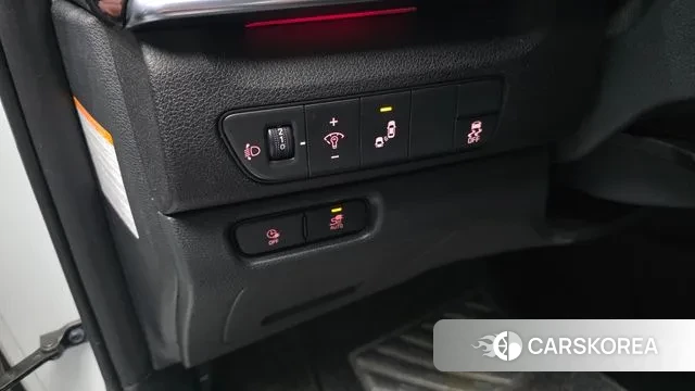 Kia Niro Plus id 3746352 из Кореи 8