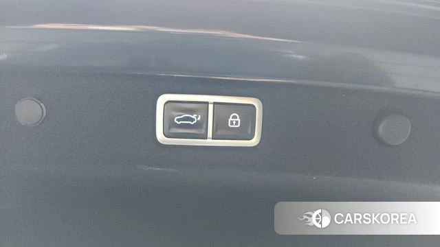 Hyundai Grandeur Hybrid (GN7) id 4243857 из Кореи 8