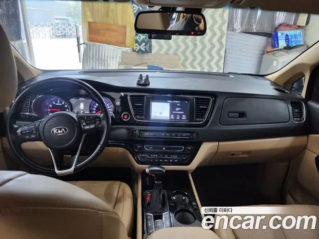 Kia The New Carnival id 2683414 из Кореи 8