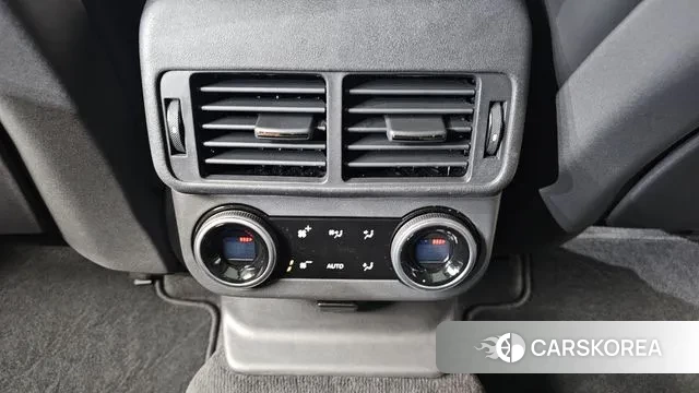 Land Rover Range Rover Velar id 3523314 из Кореи 8