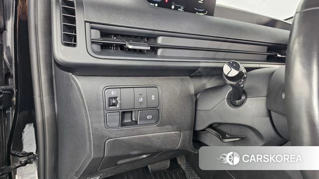 Hyundai Staria id 4618996 из Кореи 8