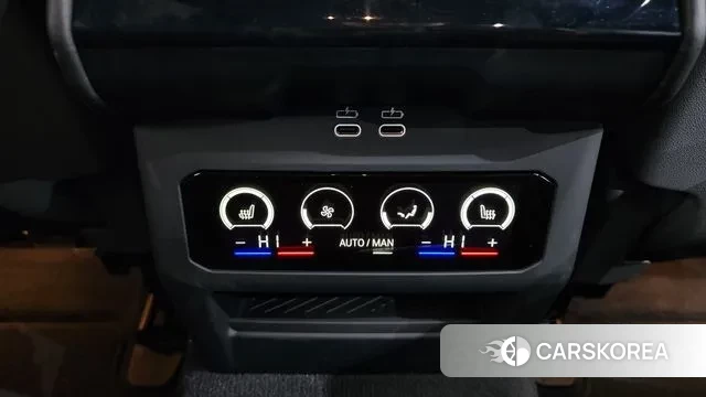 BMW 5 Series (G60) id 3769499 из Кореи 8