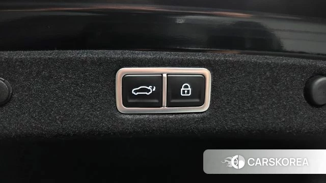 Hyundai Grandeur (GN7) id 4623825 из Кореи 8