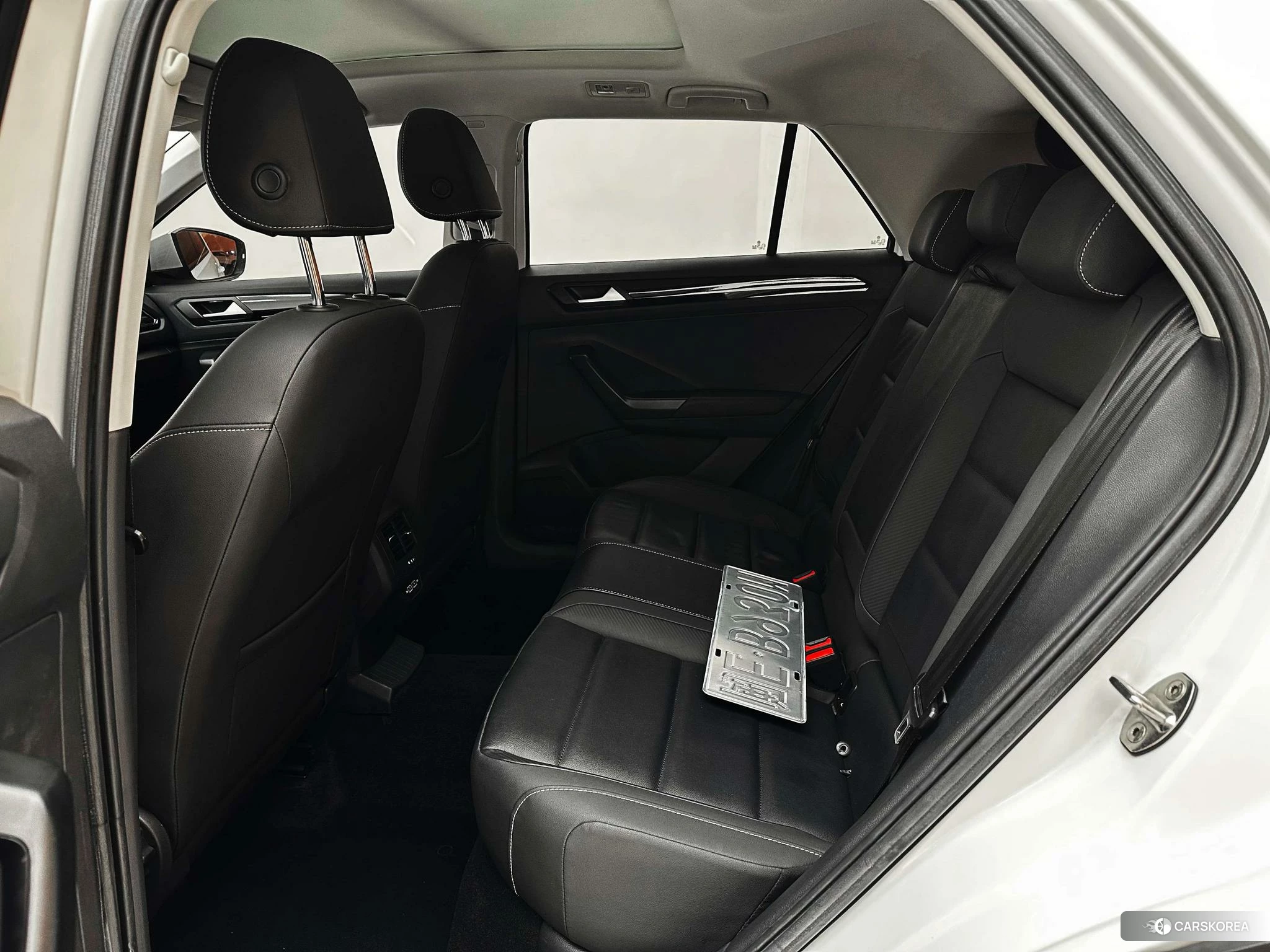 Volkswagen T-Roc id 4454003 из Китая 8