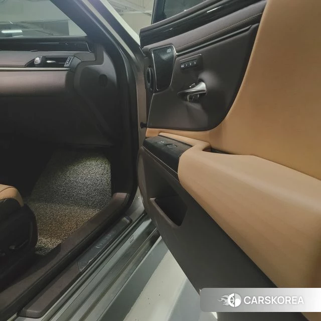 Lexus ES300h 7th generation id 4402541 из Кореи 8