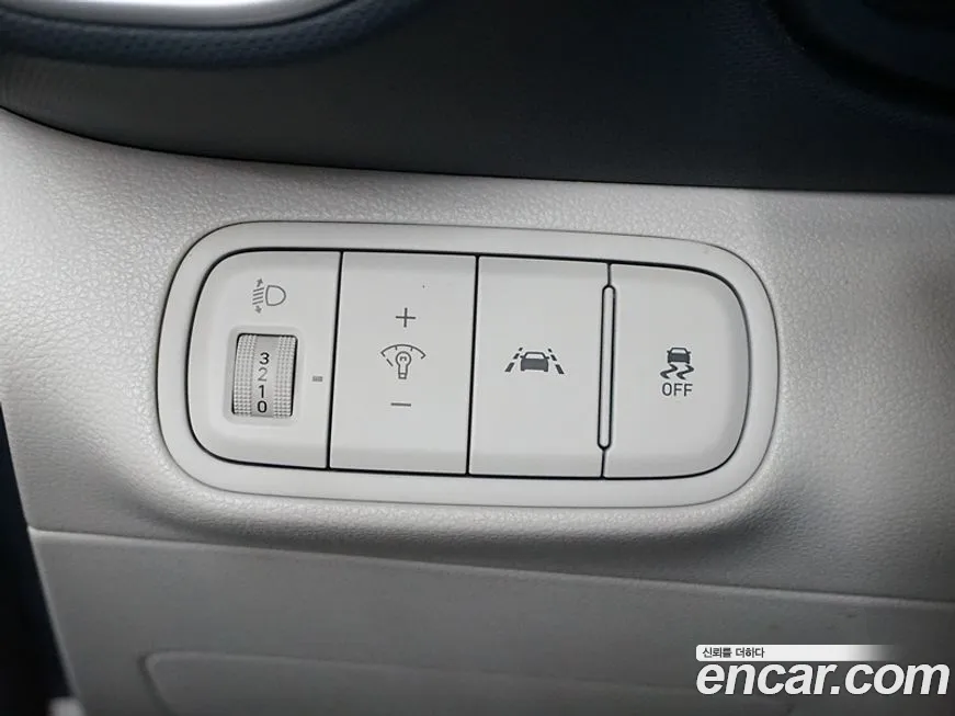 Hyundai Venue id 2171587 из Кореи 8