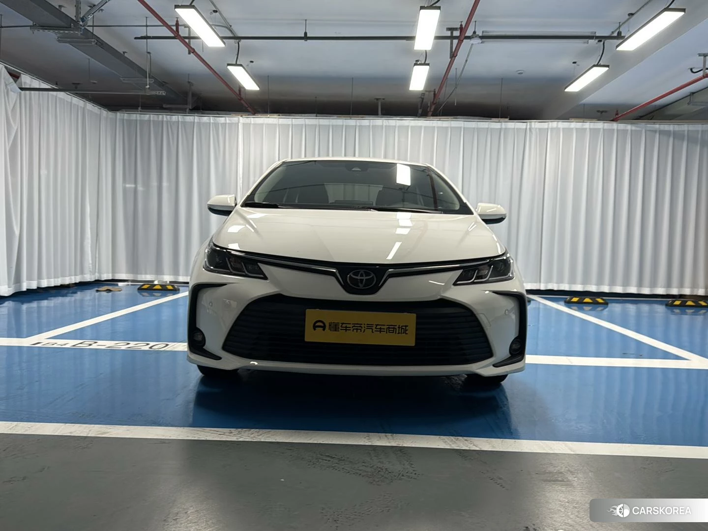 Toyota Corolla id 4505061 из Китая 8