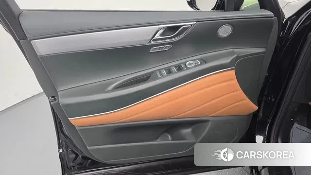 Genesis GV80 id 3523360 из Кореи 8