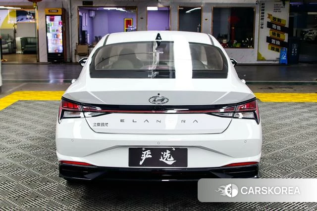 Hyundai Elantra id 4271078 из Китая 8