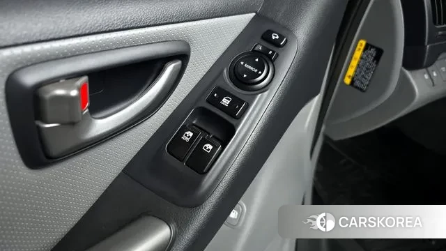 Hyundai The New Grand Starex id 3778377 из Кореи 8