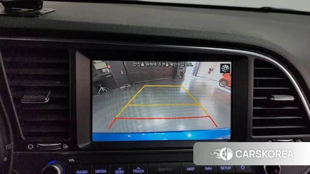 Hyundai Avante AD id 3494824 из Кореи 8