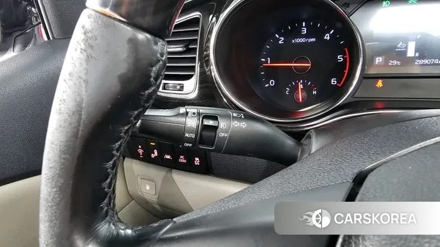 Kia The New Carnival id 3000506 из Кореи 8