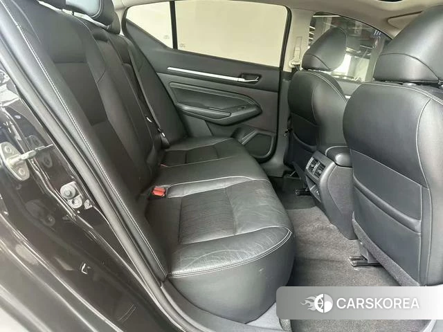 Nissan Teana id 4241896 из Китая 8