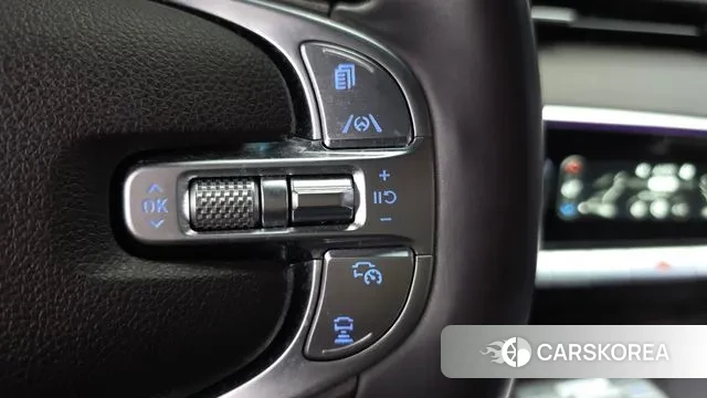 Genesis GV70 id 3758392 из Кореи 8