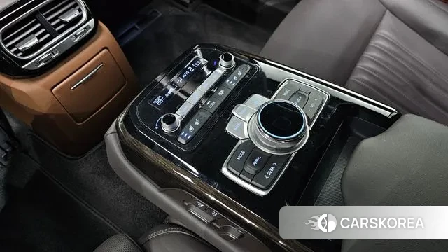 Genesis G90 id 3134315 из Кореи 8