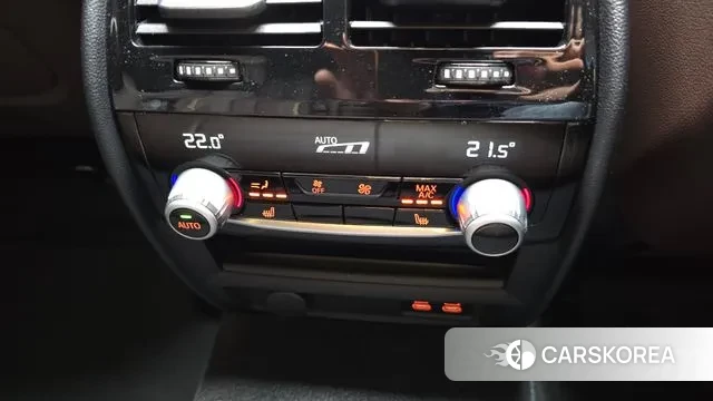 BMW 5 Series (G30) id 2931968 из Кореи 8