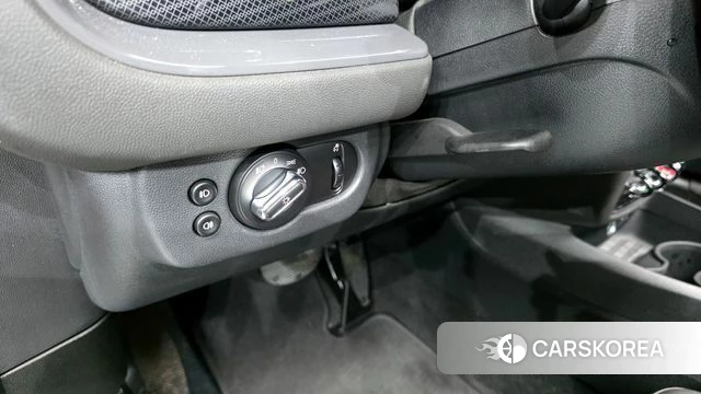 Mini Cooper S Clubman id 4416620 из Кореи 8