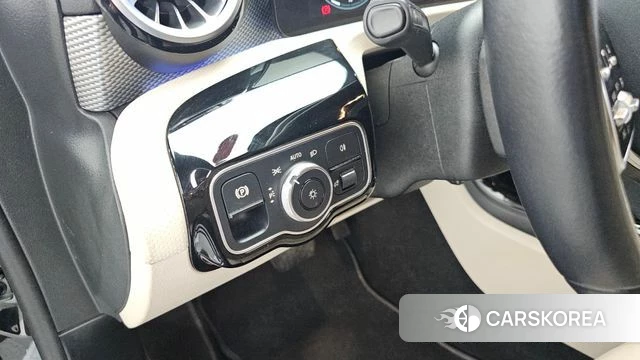 Mercedes-Benz A-Class W177 id 3954077 из Кореи 8