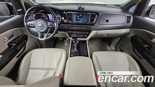 Kia All New Carnival id 2791649 из Кореи 8
