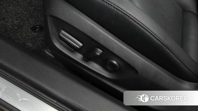 Toyota Camry (XV70) id 4508405 из Кореи 8