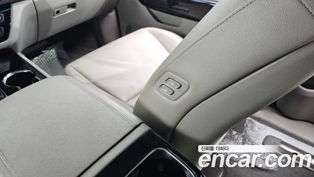 Kia The New Carnival id 2850443 из Кореи 8