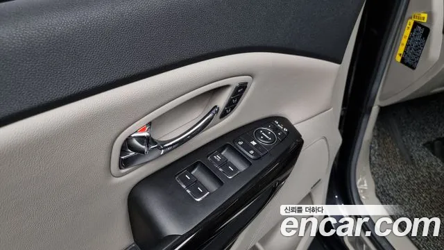 Kia The New Carnival id 2716362 из Кореи 8