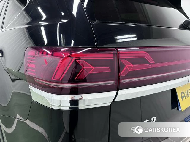 Volkswagen Tourang id 4210915 из Китая 8