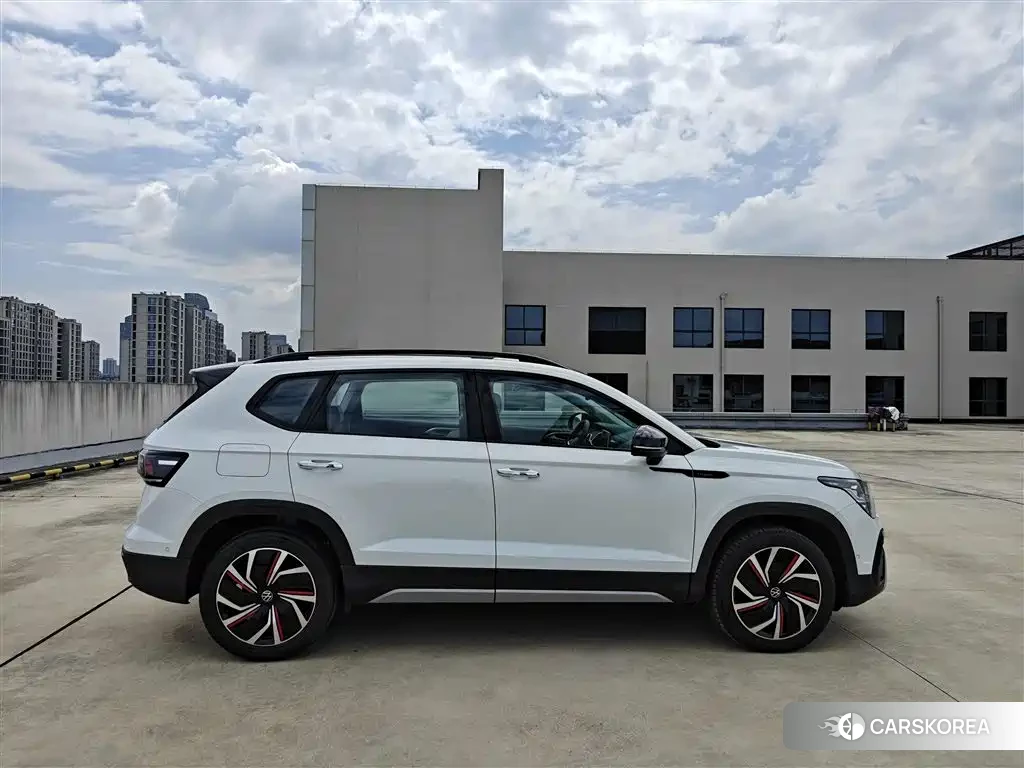 Volkswagen Tharu id 4601813 из Китая 8