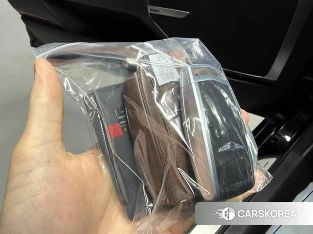 Genesis G90 id 3911485 из Кореи 8