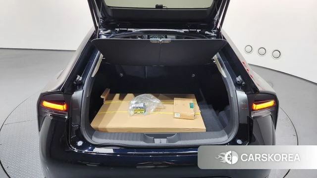 Toyota Prius 5th Generation id 4302136 из Кореи 8