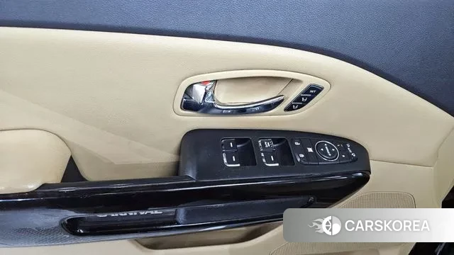 Kia The New Carnival id 3161877 из Кореи 8