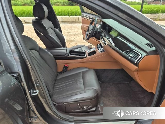 Genesis G90 id 4748636 из Кореи 8