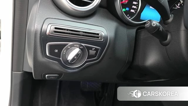 Mercedes-Benz C-Class W205 id 4605124 из Кореи 8
