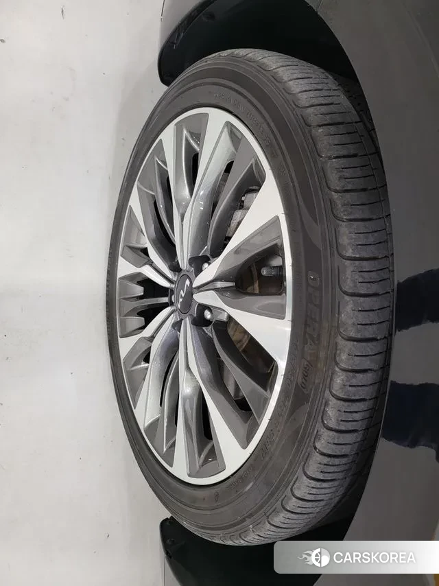 Kia K8 id 2885529 из Кореи 8