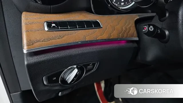 Mercedes-Benz E-Class W213 id 3631202 из Кореи 8