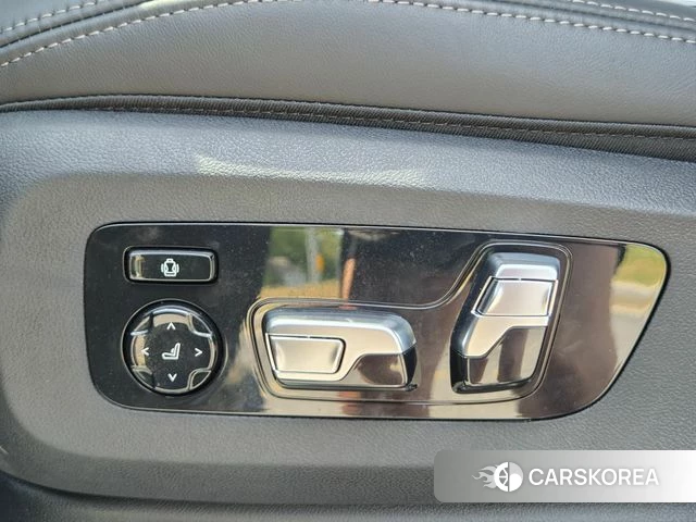 BMW X6 (G06) id 4359706 из Кореи 8