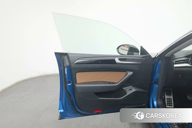 Volkswagen CC id 4211266 из Китая 8
