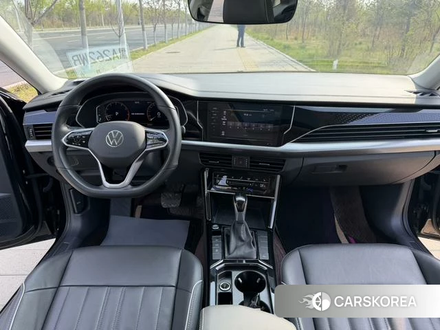 Volkswagen Passat id 4307346 из Китая 8