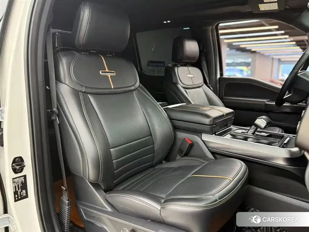Ford F-150 id 4629701 из Китая 8
