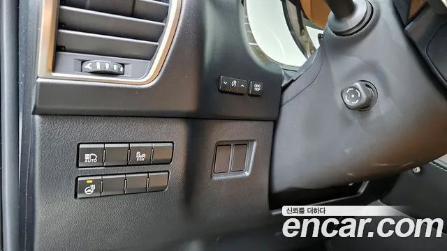 Lexus NX300h id 2860047 из Кореи 8