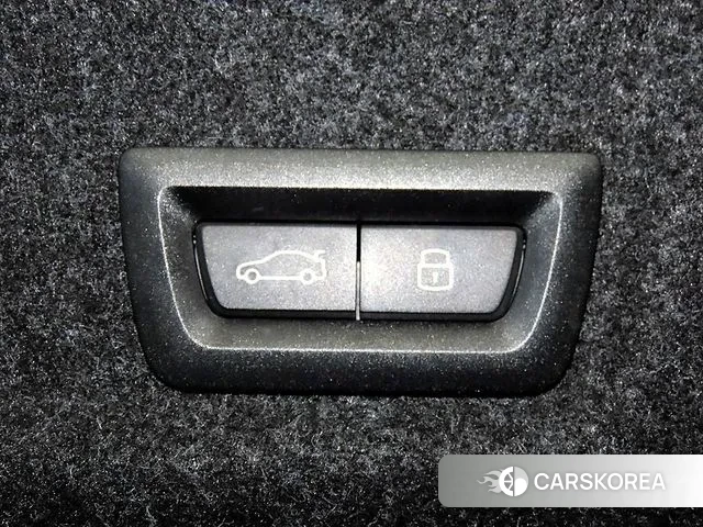 BMW 3 Series (G20) id 3706431 из Кореи 8