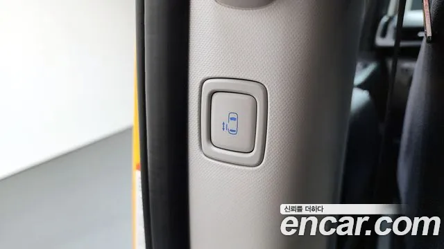 Hyundai Staria id 2549100 из Кореи 8