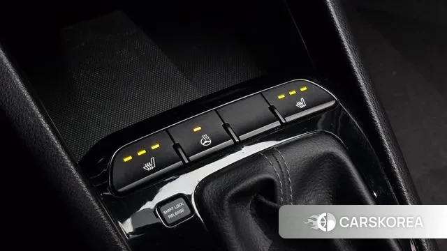 Kia Stonic id 3380416 из Кореи 8