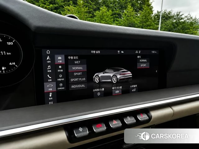 Porsche 911(992) id 4580723 из Кореи 8