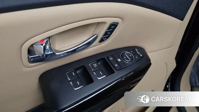 Kia The New Carnival id 3747580 из Кореи 8