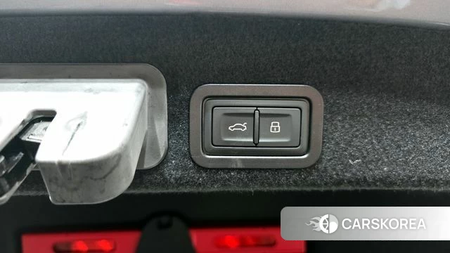 Audi New A6 id 3893924 из Кореи 8